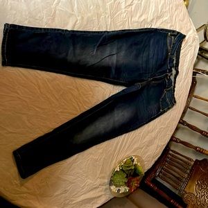Plus size skinny jeans